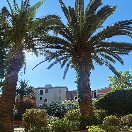 2 Bedrooms, 15 Min Walk To Beach, Ac, Pool & Fiber Internet In A Quiet, Private Gated Domain 5Kms To St Tropez Cogolin Eksteriør bilde