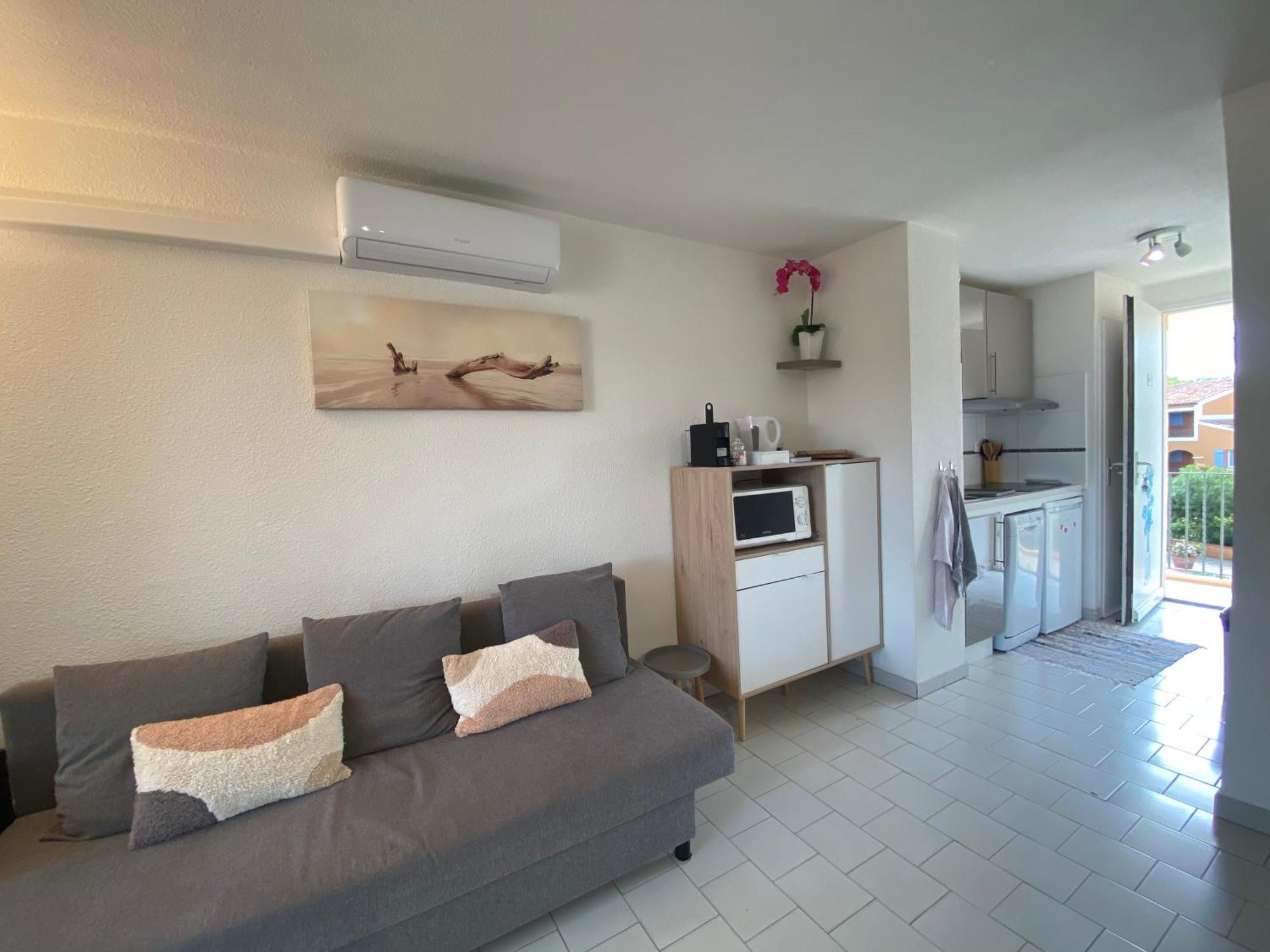 2 Bedrooms, 15 Min Walk To Beach, Ac, Pool & Fiber Internet In A Quiet, Private Gated Domain 5Kms To St Tropez Cogolin Eksteriør bilde