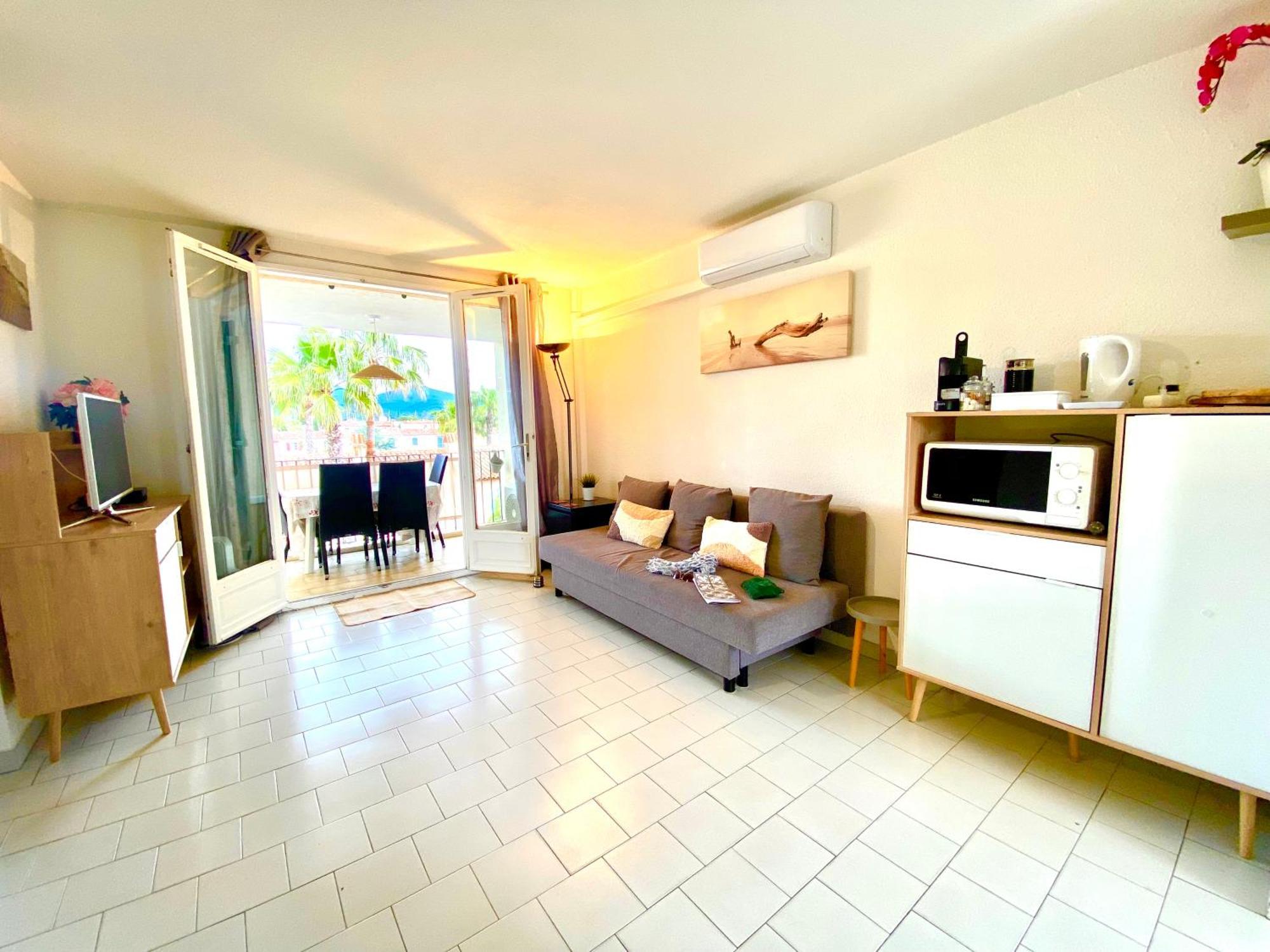 2 Bedrooms, 15 Min Walk To Beach, Ac, Pool & Fiber Internet In A Quiet, Private Gated Domain 5Kms To St Tropez Cogolin Eksteriør bilde